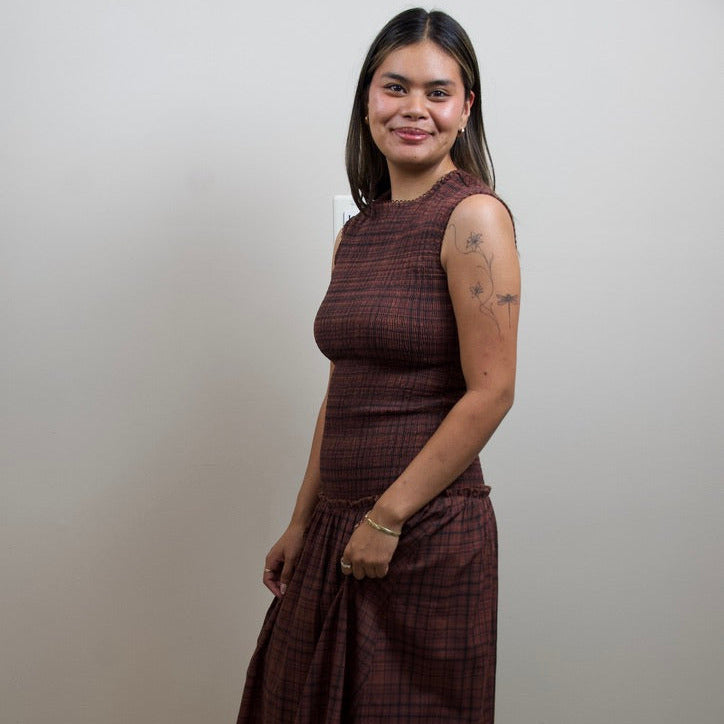 Smocked Bodice Sleeveless Plaid Midi Dress
