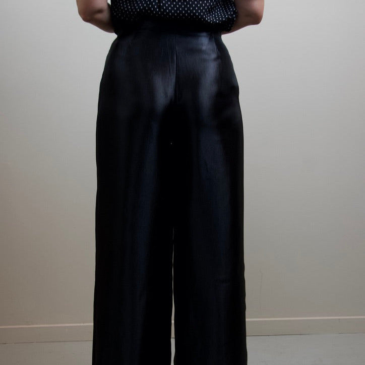 Black High-Waist Pleated Pants