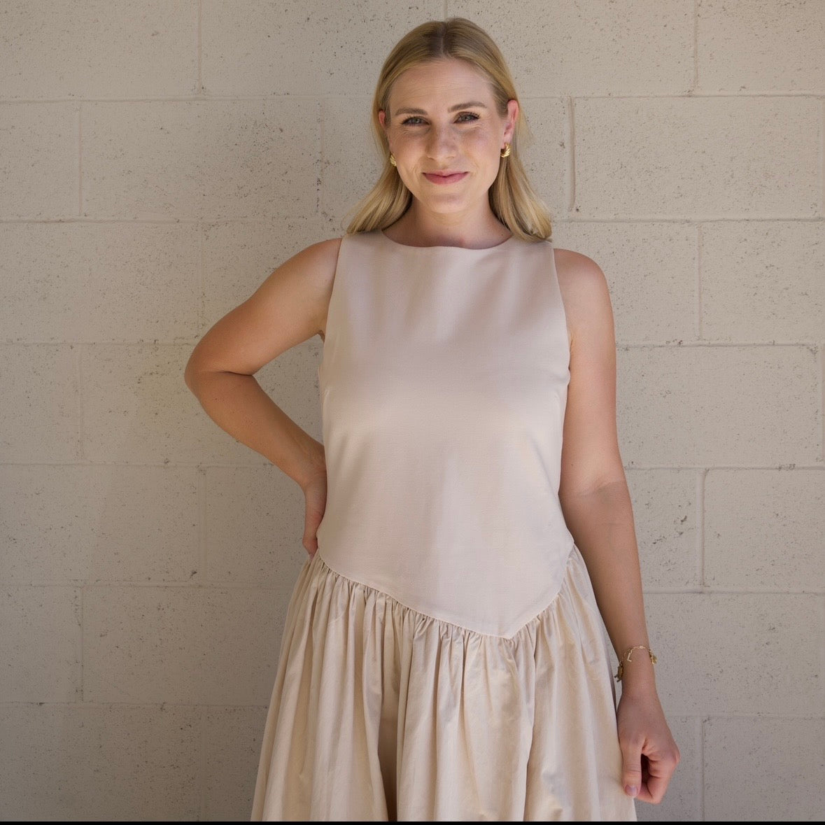 Asymmetrical Waist Sleeveless Maxi Dress
