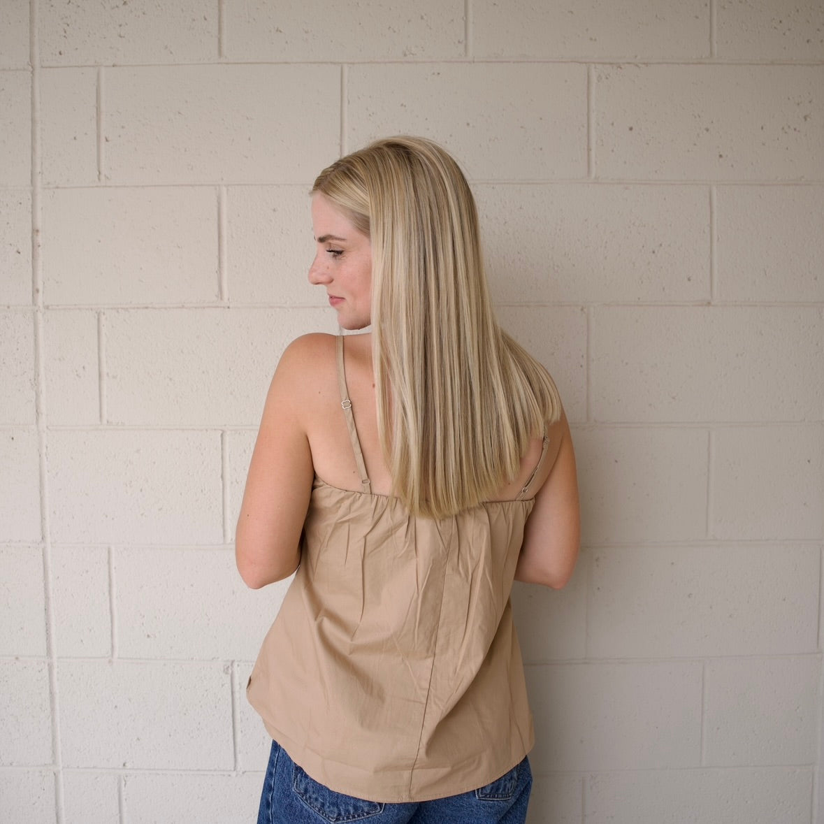 トップス UNOF PLEATS TANK TOP PLEATS PLEASE ISSEY MIYAKE: Brown Mist July Tank Top | SSENSE