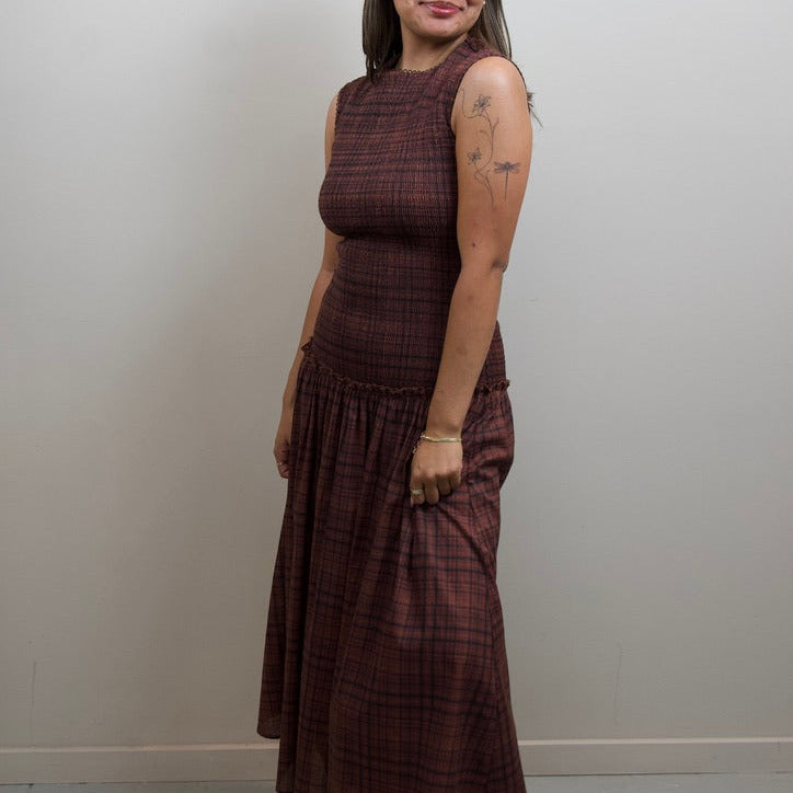 Smocked Bodice Sleeveless Plaid Midi Dress