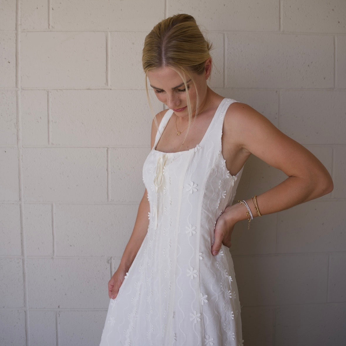 Embroidered White Sleeveless Dress