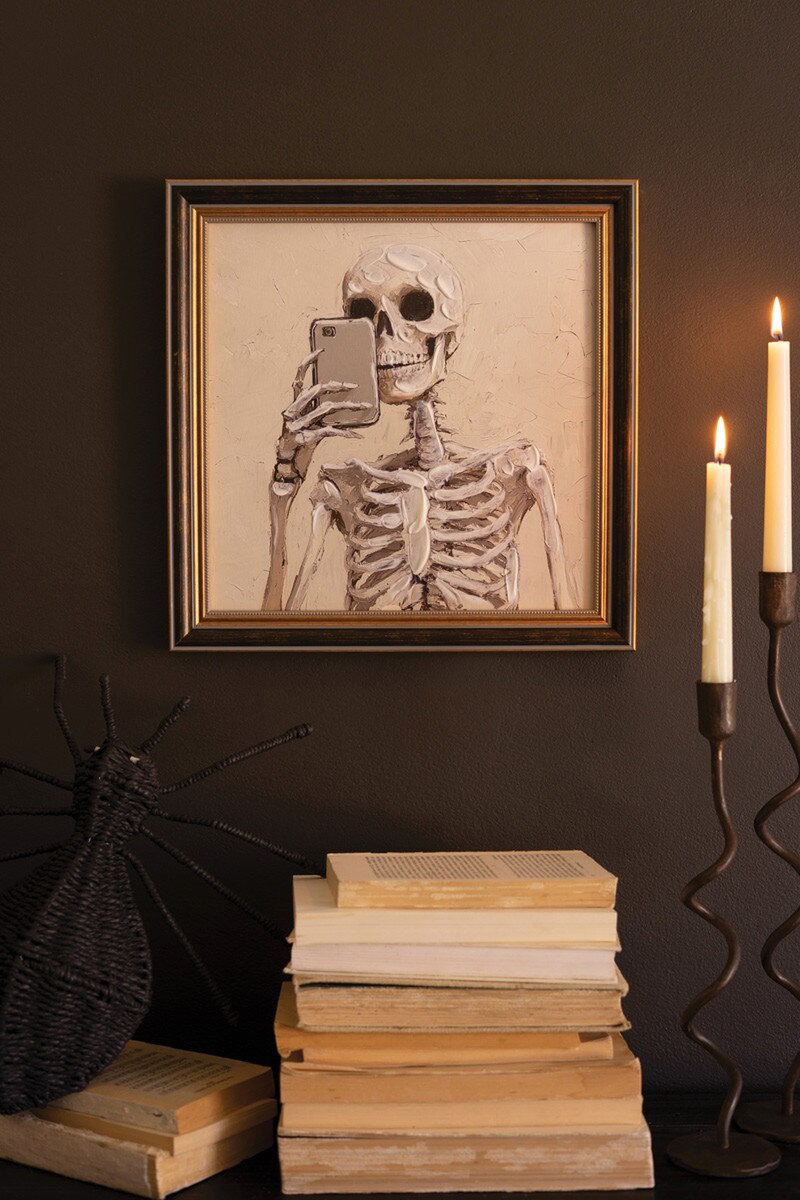 Halloween Framed "Skelfie"