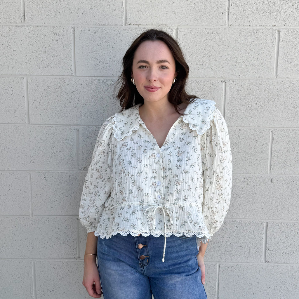 3/4 Floral Puff Sleeve Lace Top