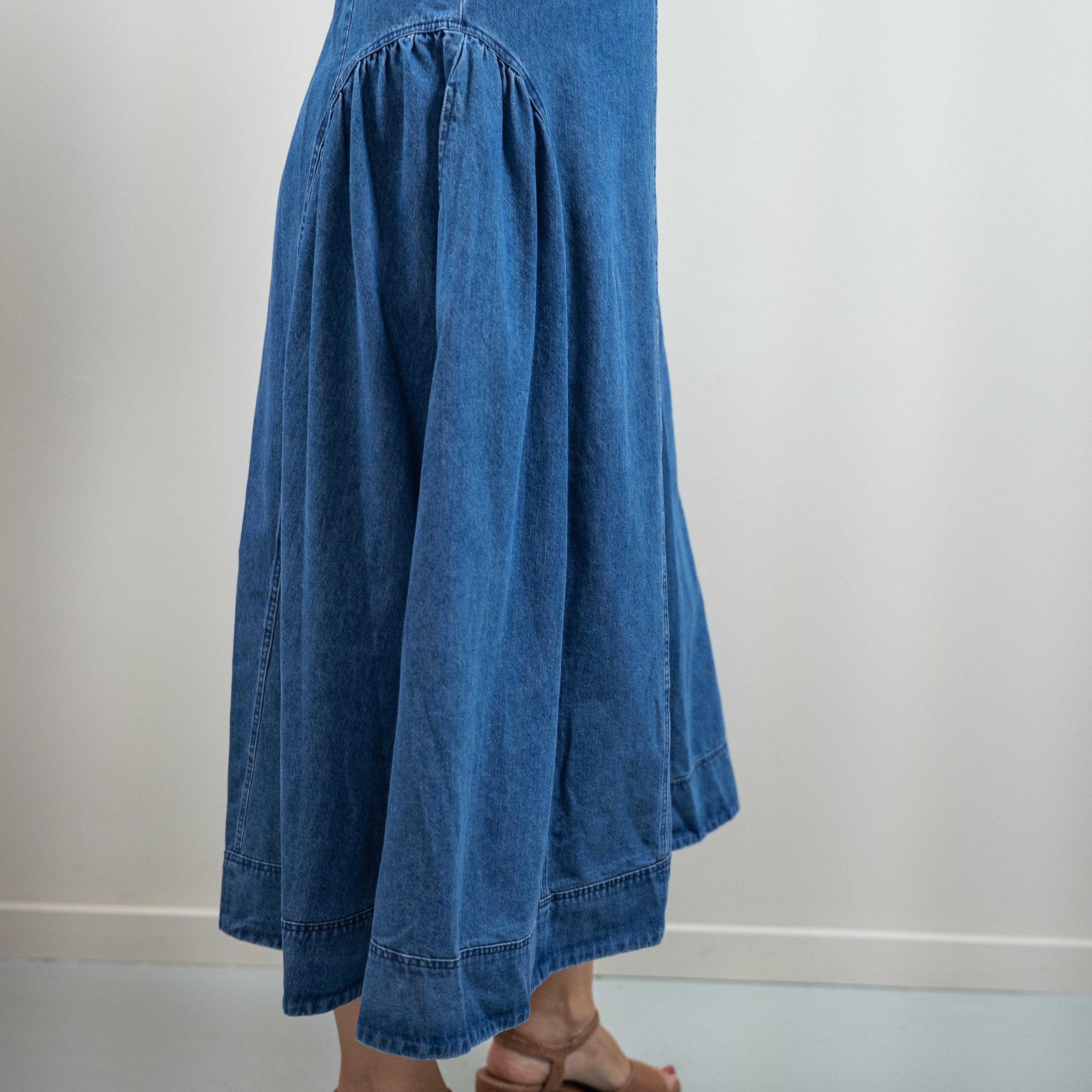 Braided Trim V-Back Midi Dress