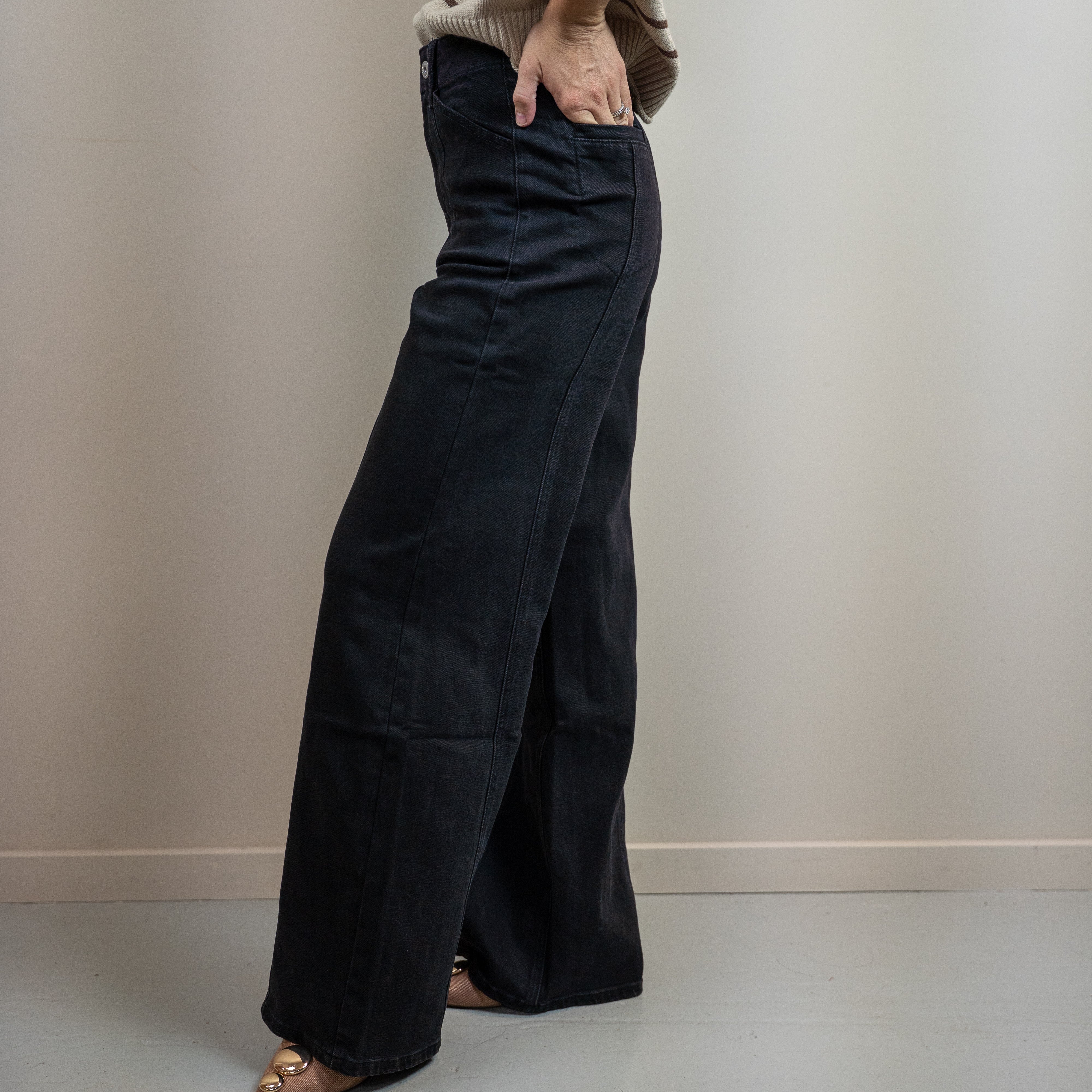 Black High Rise Seamed Trouser