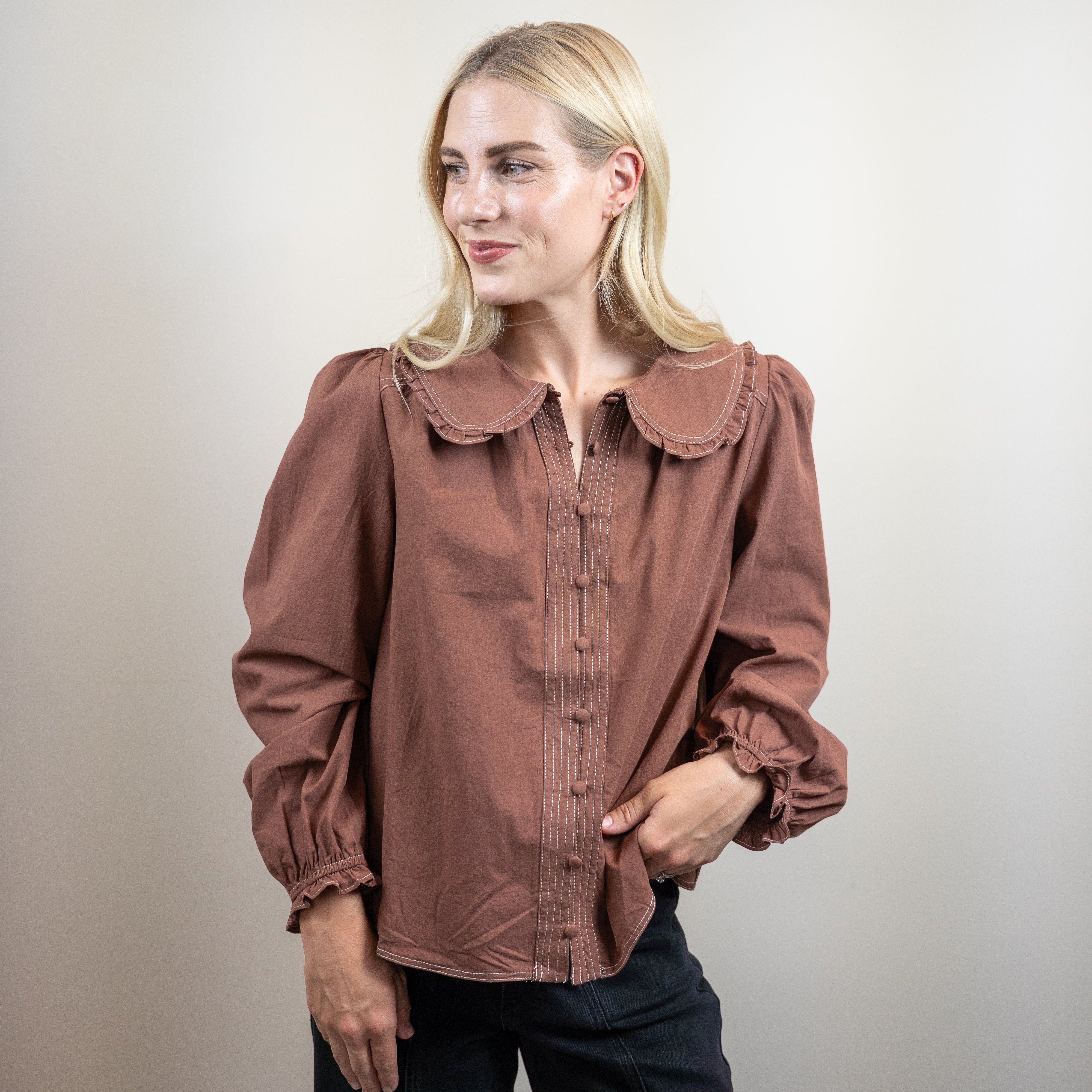 Contrast Stitch Ruffle Collar Cotton Blouse