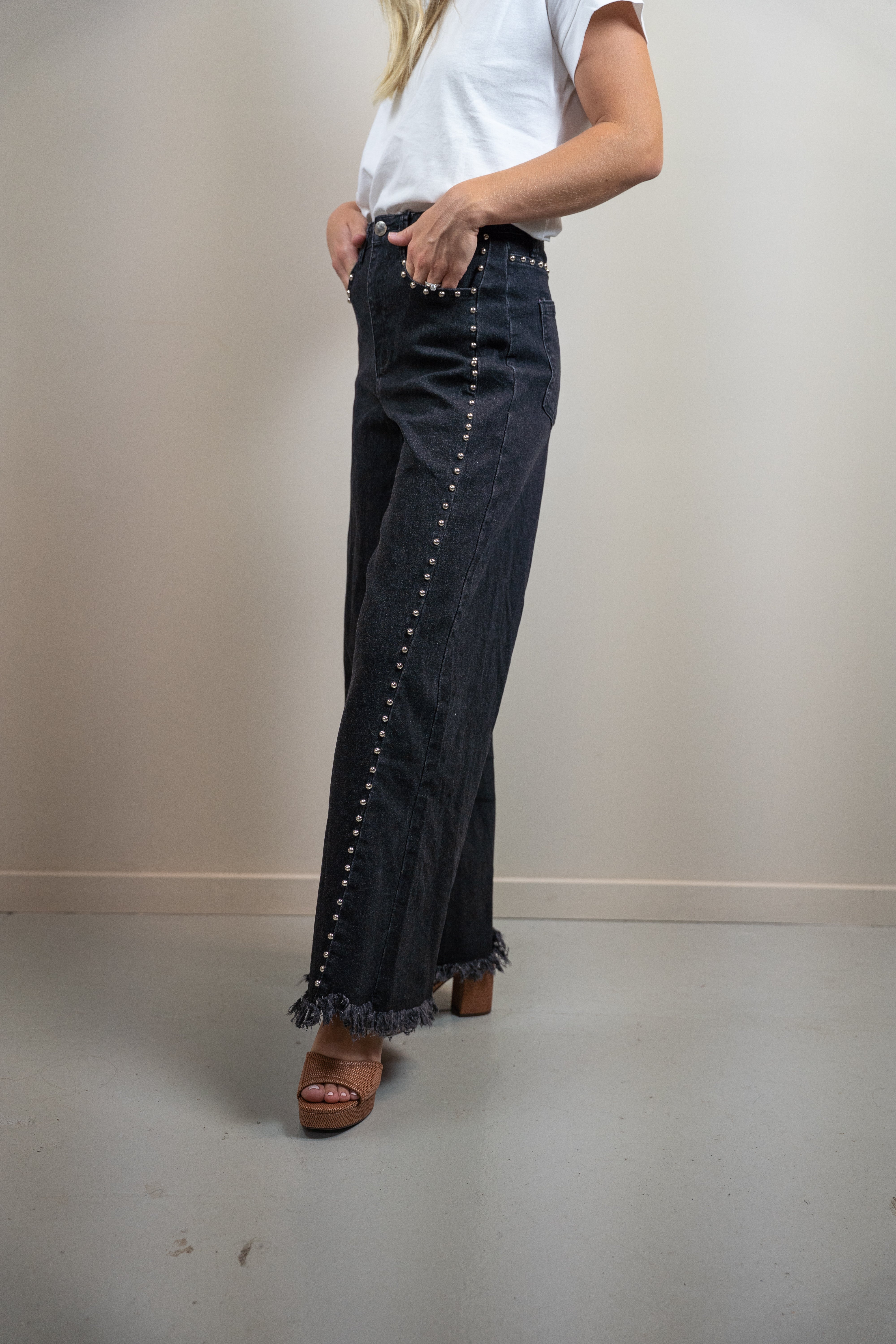 High-Waisted Black Wide-Leg Stud Denim Pants