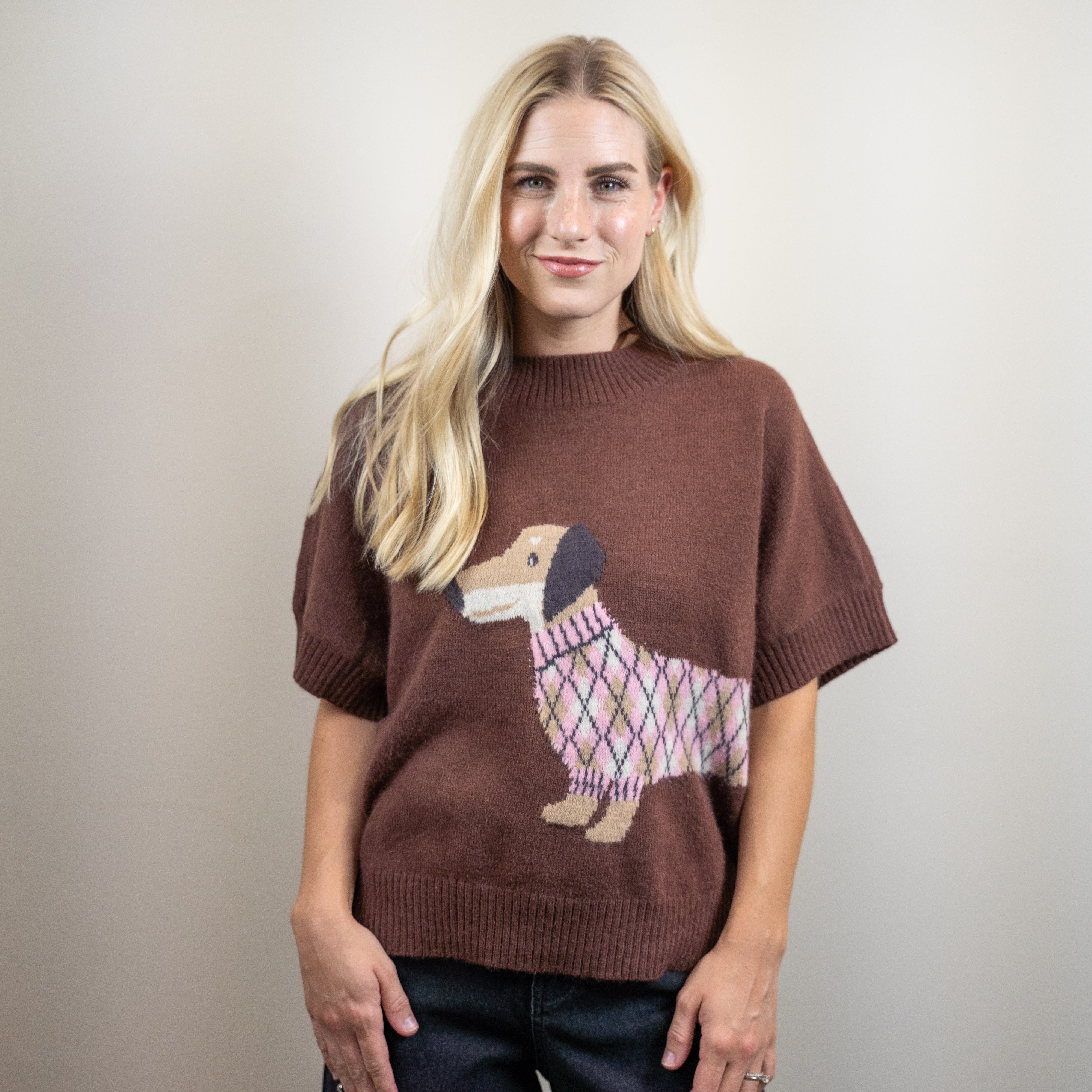 Mocha Dog Graphic Knitted Top