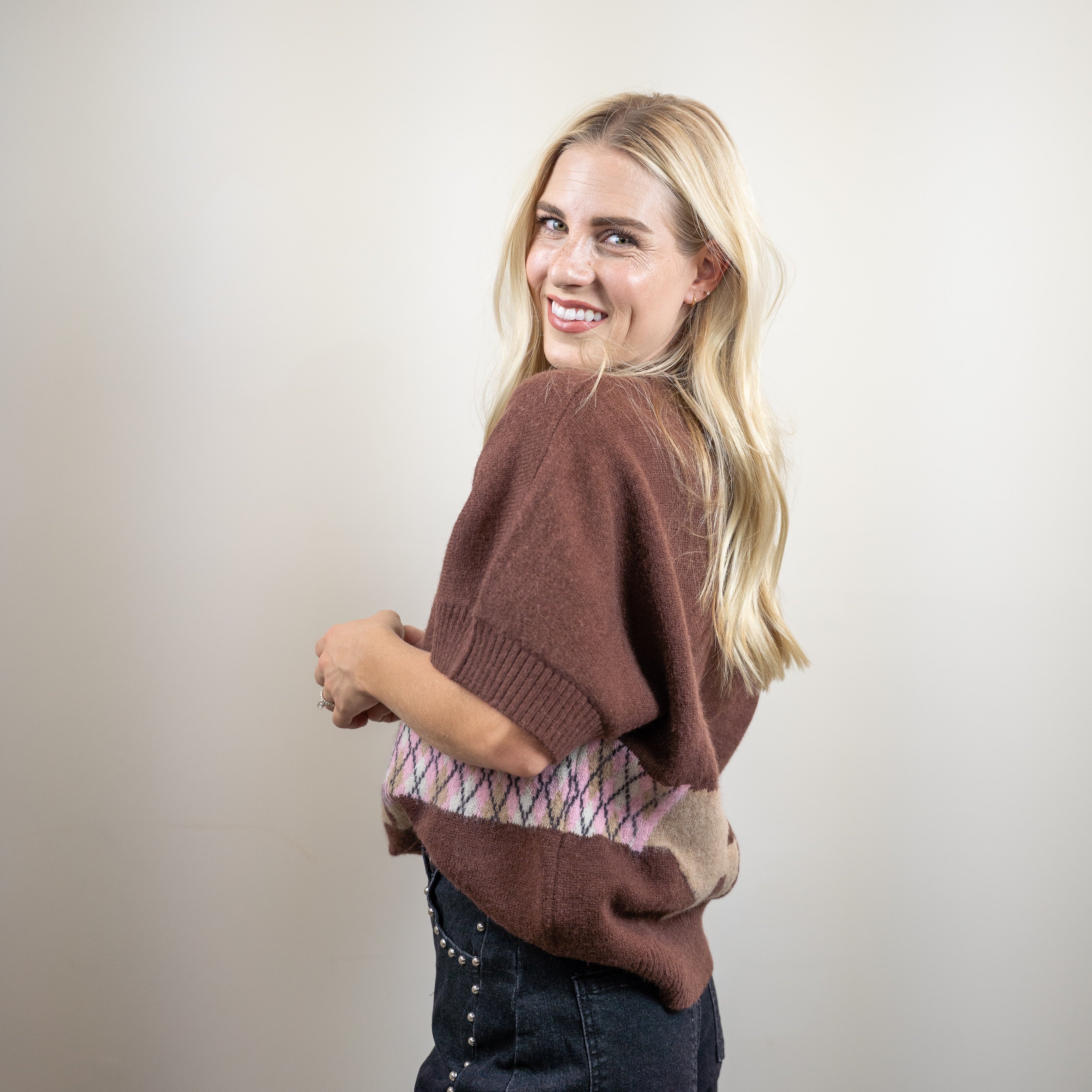 Mocha Dog Graphic Knitted Top