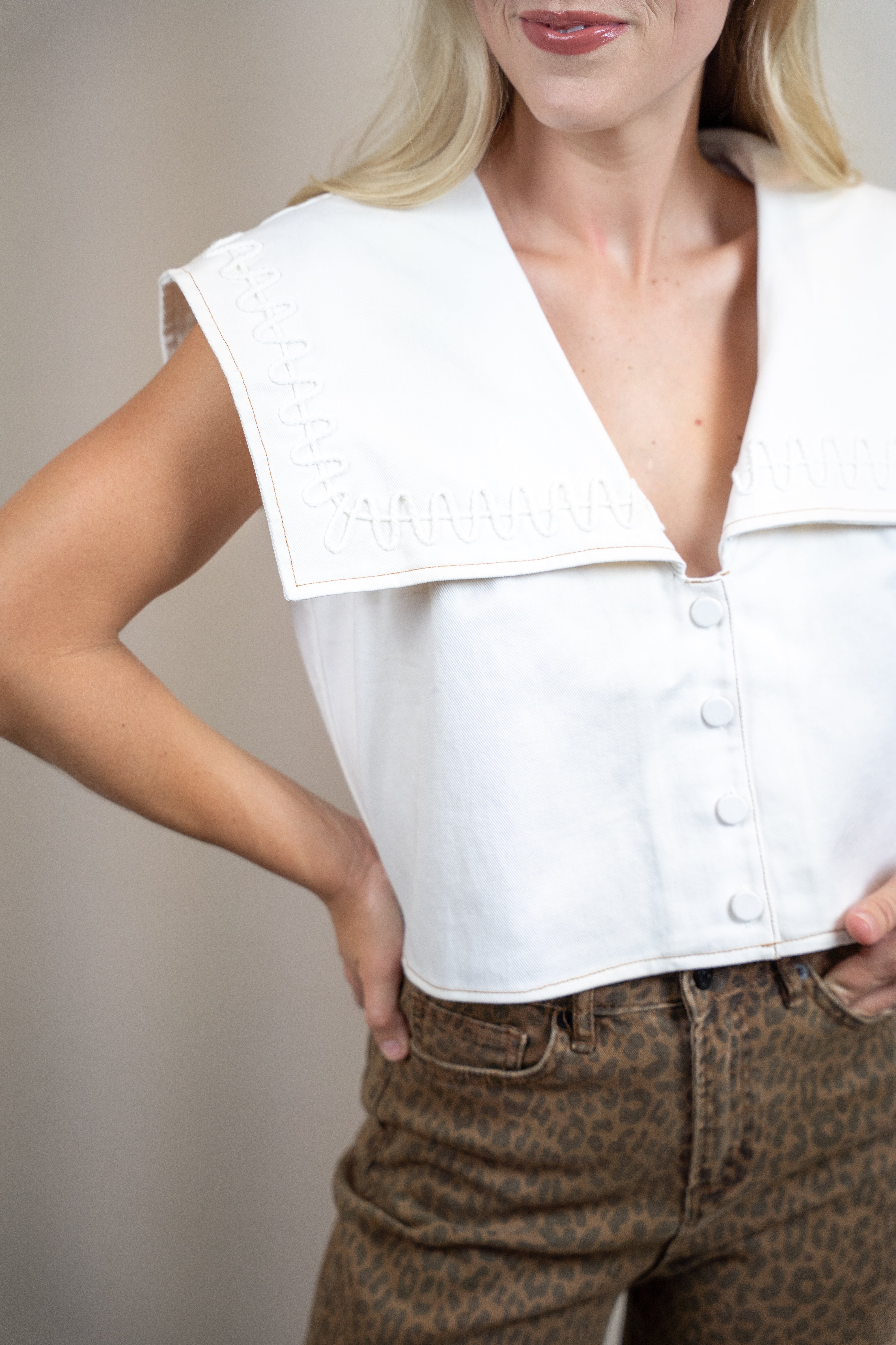 Sleeveless Embroidered Sailor Top