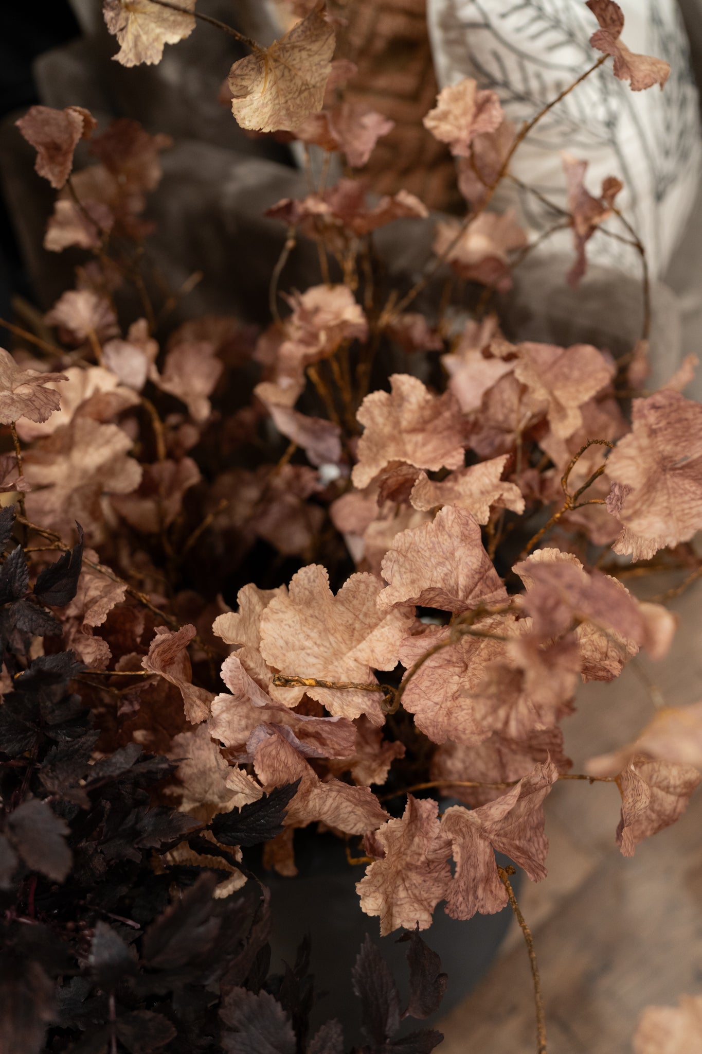 Taupe Geranium Leaf