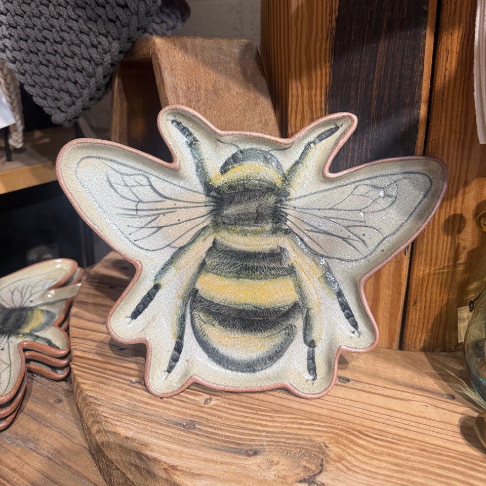 Stoneware Bee Plate