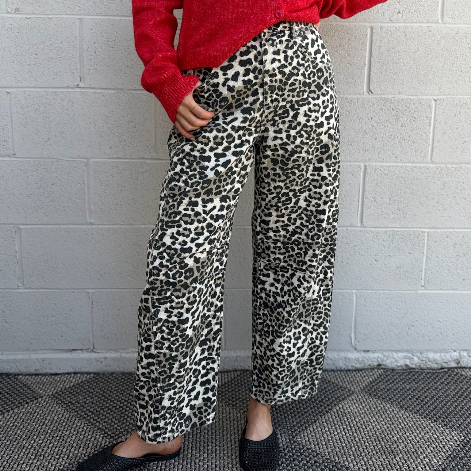 Leopard Barrel Jeans