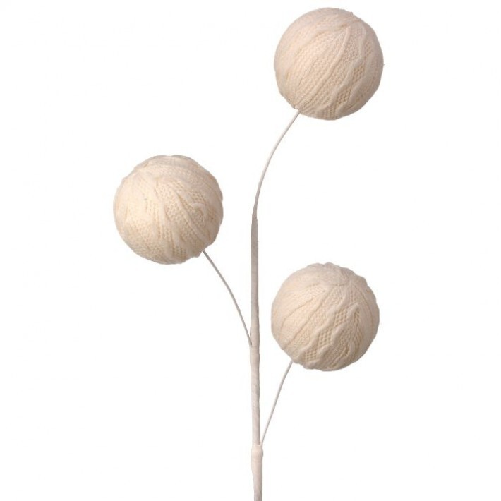 Ivory Sweater Ball Spray