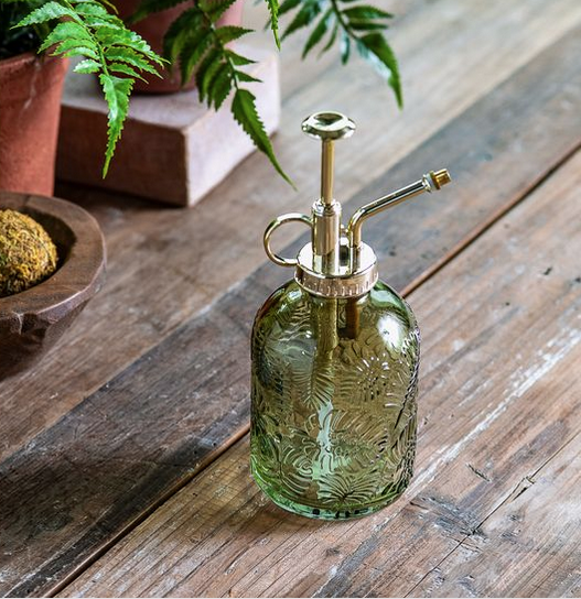 Green Leaf Pattern Mister