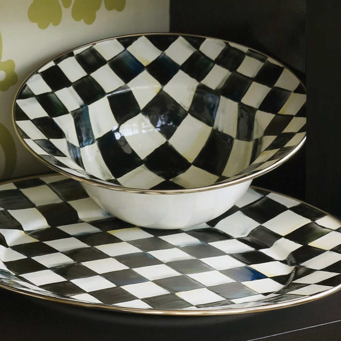Courtly Check Serving Bowl