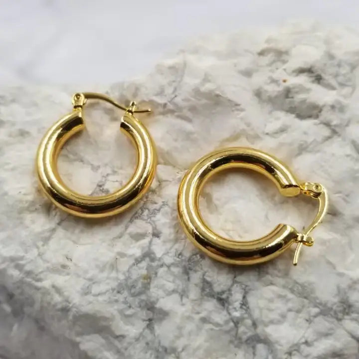 18k Gold Thick Hoop Earrings
